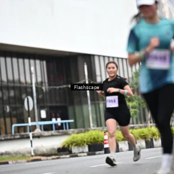 Runner Photo 8946006