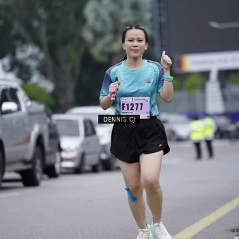Runner Photo 8946007