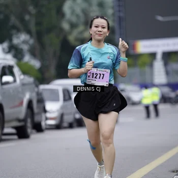 Runner Photo 8946009