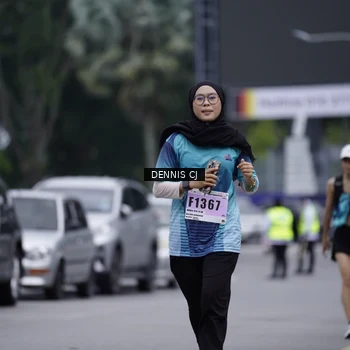 Runner Photo 8946056