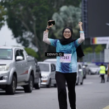 Runner Photo 8946059
