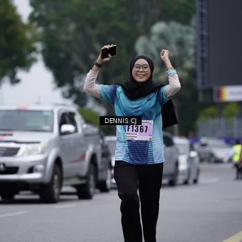 Runner Photo 8946091
