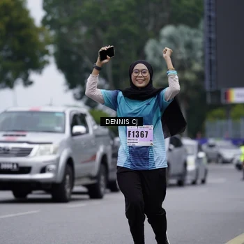 Runner Photo 8946093