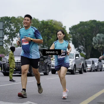 Runner Photo 8946228