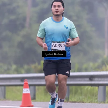 Runner Photo 8946241