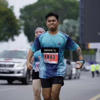 Runner Photo 8946395