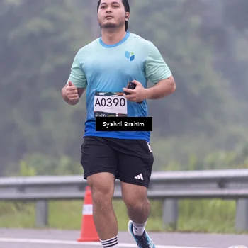 Runner Photo 8946399