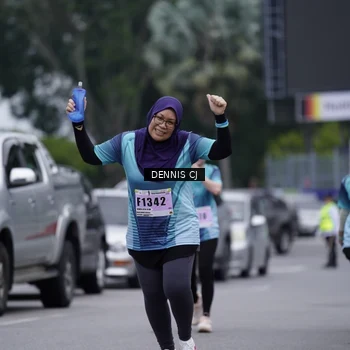 Runner Photo 8946605