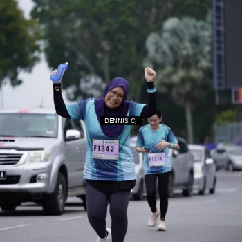 Runner Photo 8946610