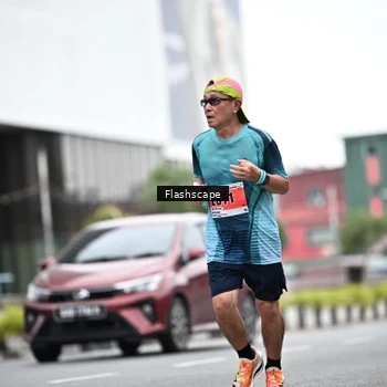 Runner Photo 8946622