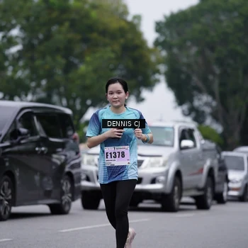 Runner Photo 8946644
