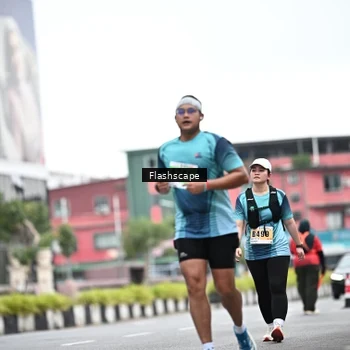 Runner Photo 8946650