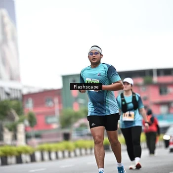 Runner Photo 8946672