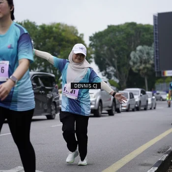 Runner Photo 8946716