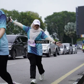 Runner Photo 8946717