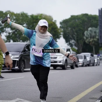 Runner Photo 8946737