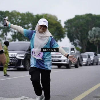 Runner Photo 8946742