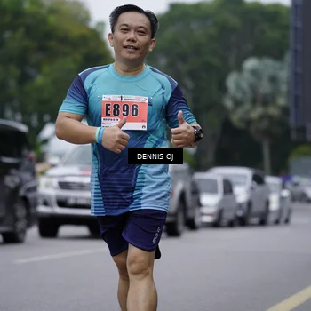Runner Photo 8946800