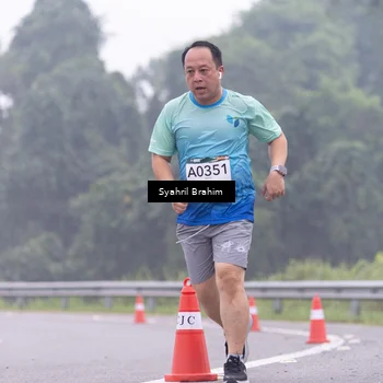Runner Photo 8946878
