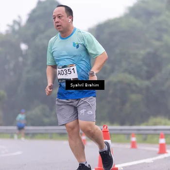 Runner Photo 8946887
