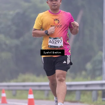Runner Photo 8946916