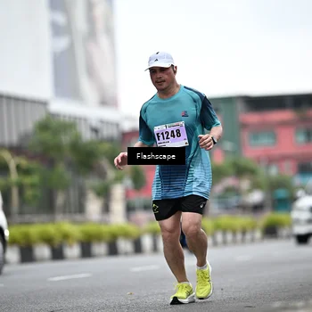 Runner Photo 8946960