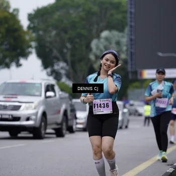Runner Photo 8947021