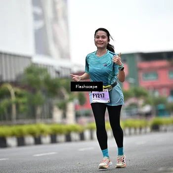 Runner Photo 8947112