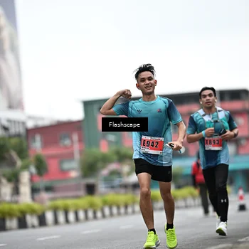 Runner Photo 8947137