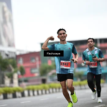 Runner Photo 8947164