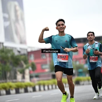 Runner Photo 8947214