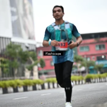 Runner Photo 8947299