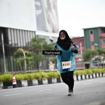 Runner Photo 8947312