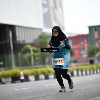 Runner Photo 8947350