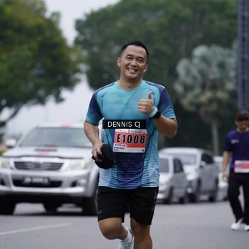 Runner Photo 8947355
