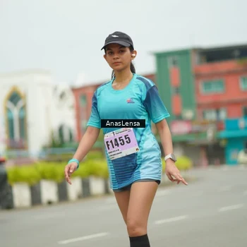 Runner Photo 8947361