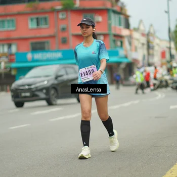 Runner Photo 8947376