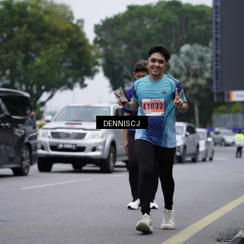 Runner Photo 8947405