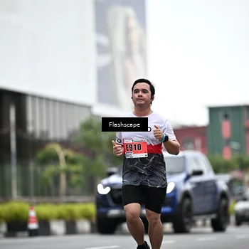 Runner Photo 8947424