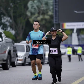 Runner Photo 8947485