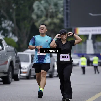Runner Photo 8947489