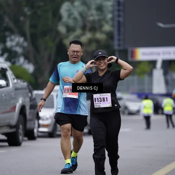 Runner Photo 8947498