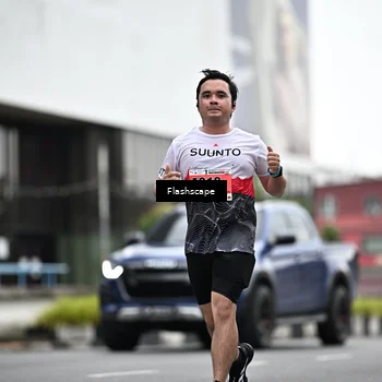 Runner Photo 8947504