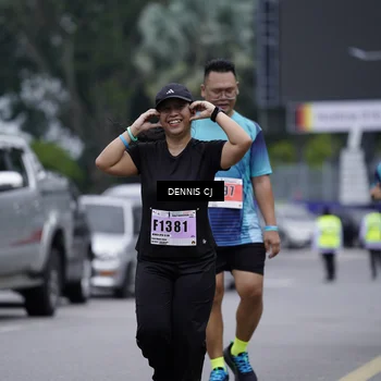 Runner Photo 8947542