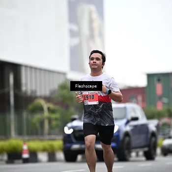 Runner Photo 8947601