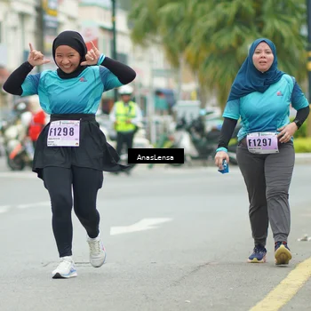Runner Photo 8947671