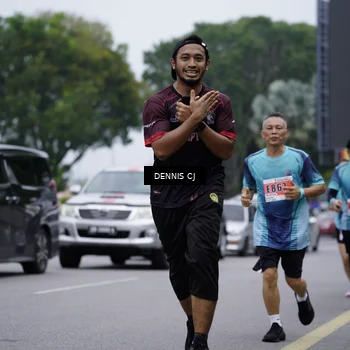 Runner Photo 8947733
