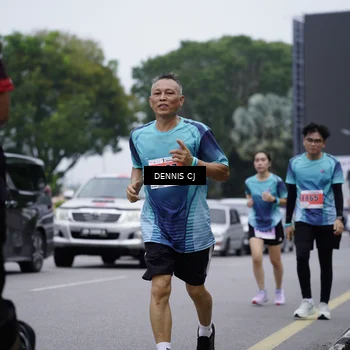 Runner Photo 8947754