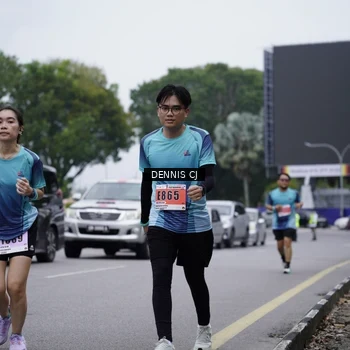 Runner Photo 8947804