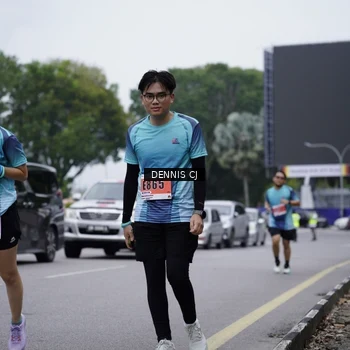 Runner Photo 8947826